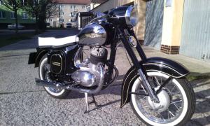 JAWA 250