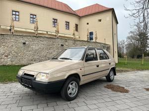Škoda Favorit 135  vo vynikajúcom ,originálnom stave