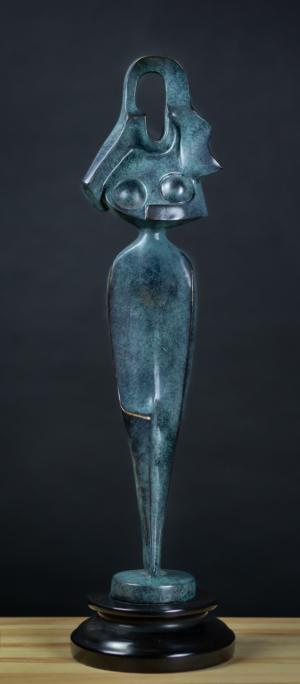 Alexander Archipenko - bronzová socha ženy na mramorovom podstavci
