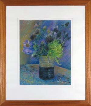 Zátišie s bodliakmi a chryzanténou