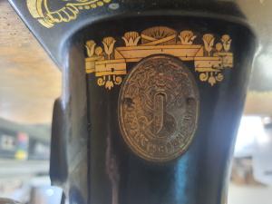 Šijací stroj Singer