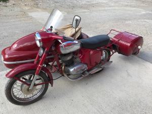 JAWA 250 typ 559 so sajdkou